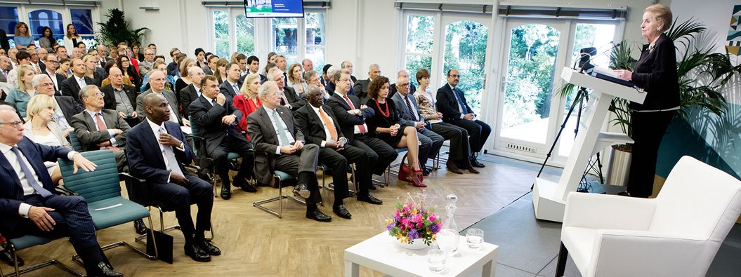 GOVERNANCE OF THE EU IN THE TWENTY FIRST CENTURY governance of the eu in the twenty first century: